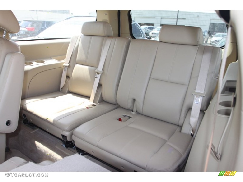 2008 GMC Yukon XL SLT Rear Seat Photos