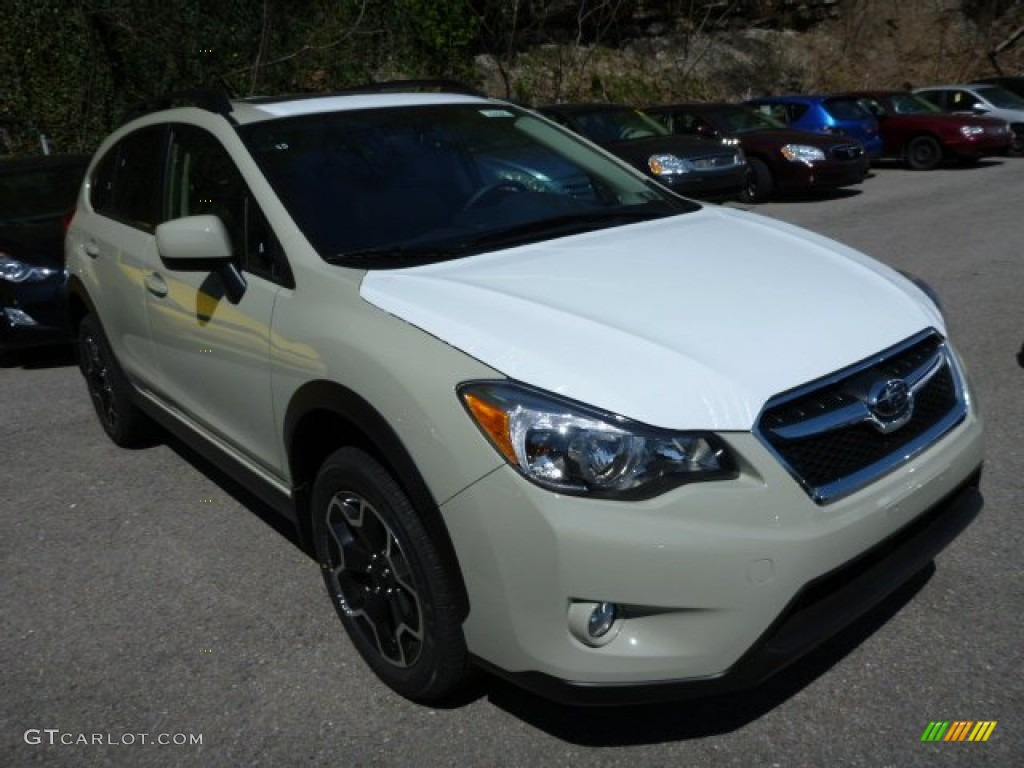 2013 XV Crosstrek 2.0 Limited - Desert Khaki / Black photo #5