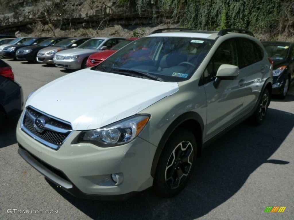 2013 XV Crosstrek 2.0 Limited - Desert Khaki / Black photo #7