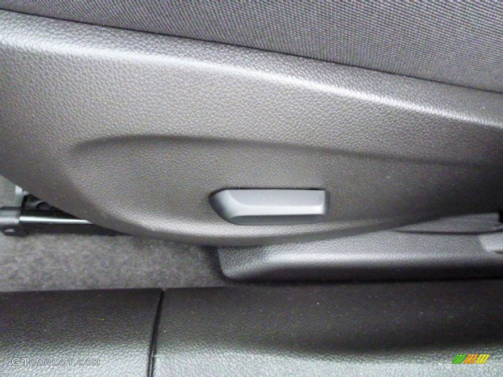 2013 Cruze LT - Blue Topaz Metallic / Jet Black photo #15