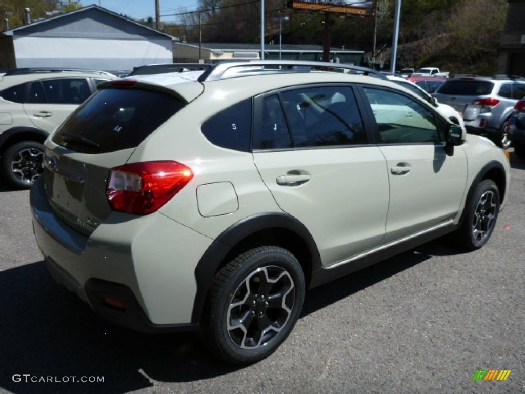 2013 XV Crosstrek 2.0 Premium - Desert Khaki / Black photo #4
