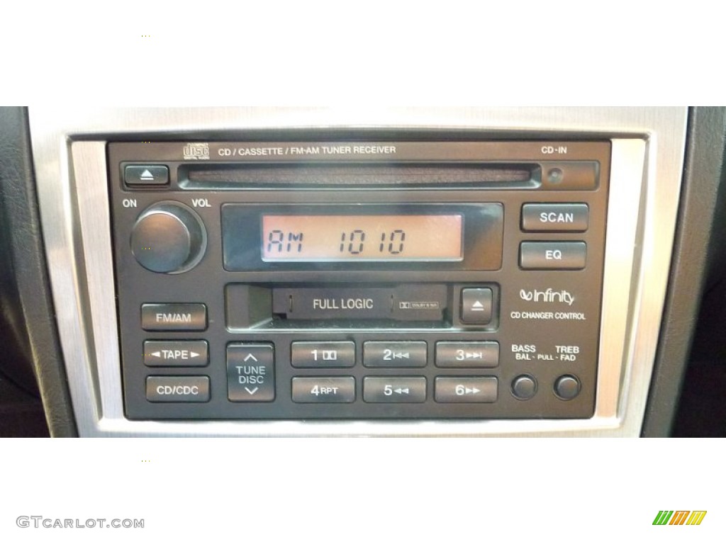 2004 Hyundai Tiburon GT Audio System Photo #80103670