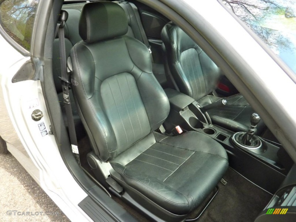 2004 Hyundai Tiburon GT Front Seat Photo #80103742