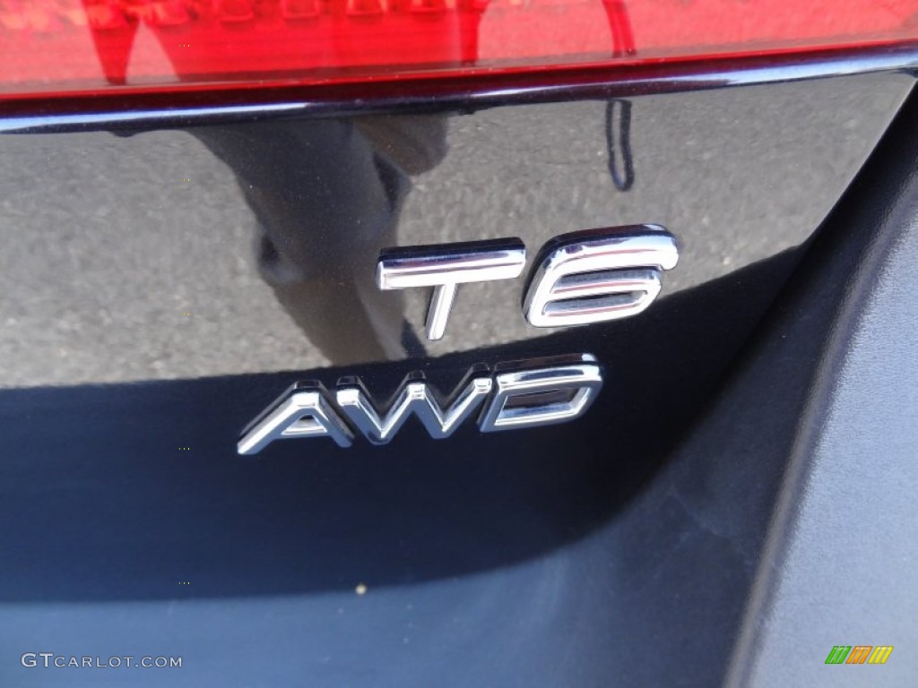 2010 Volvo XC70 T6 AWD Marks and Logos Photos