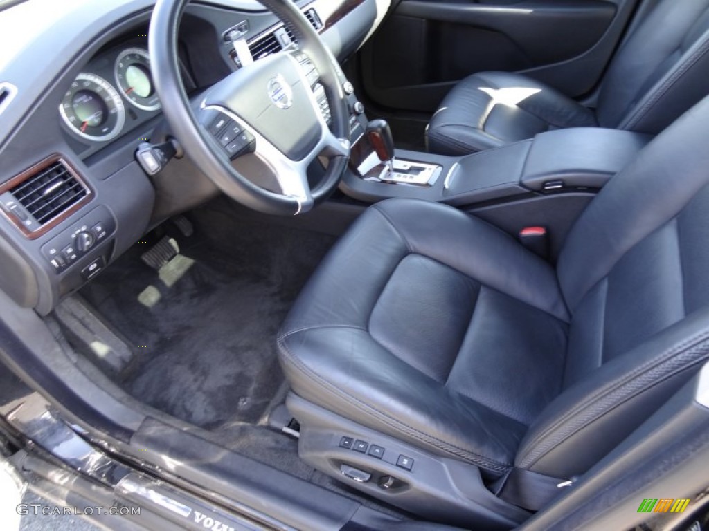 Off Black Interior 2010 Volvo XC70 T6 AWD Photo #80104257