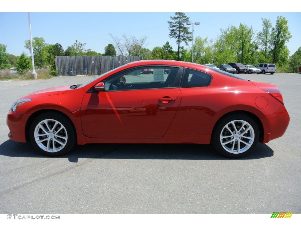 2010 Altima 3.5 SR Coupe - Red Alert / Charcoal photo #3