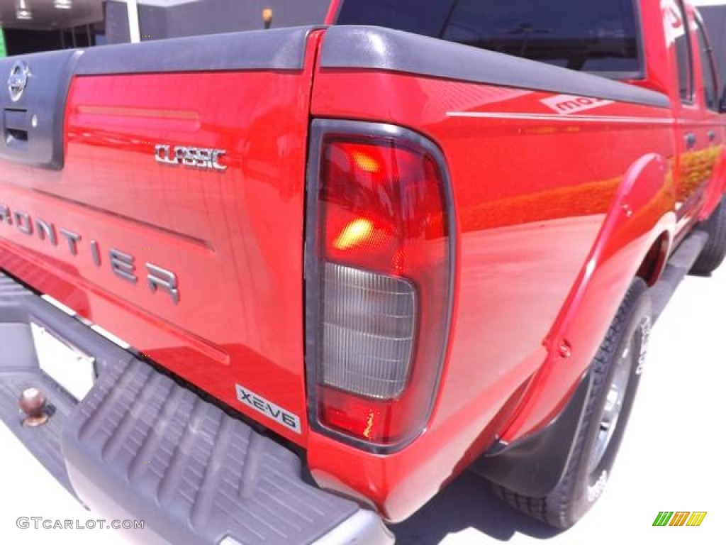 2004 Frontier XE V6 Crew Cab - Aztec Red / Charcoal photo #14