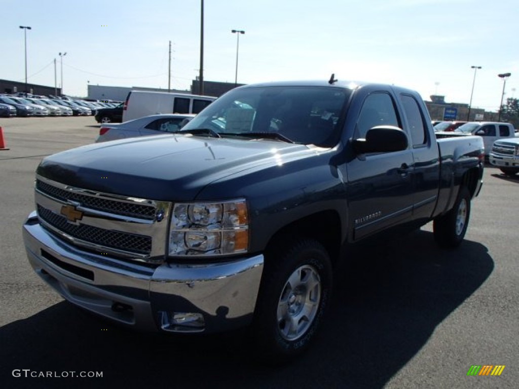 2013 Silverado 1500 LT Extended Cab 4x4 - Blue Granite Metallic / Ebony photo #4