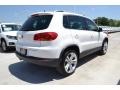 Candy White - Tiguan SEL Photo No. 2