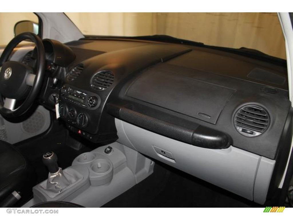 2001 New Beetle GLS Coupe - Silver Arrow Metallic / Black photo #24