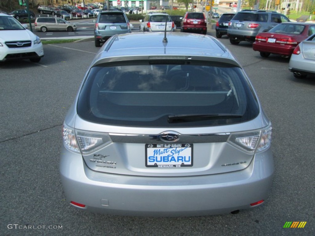 2010 Impreza 2.5i Premium Wagon - Spark Silver Metallic / Carbon Black photo #7