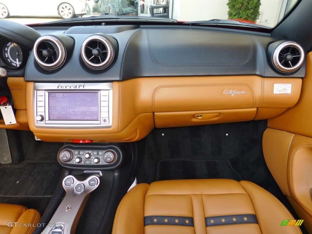 2010 Ferrari California Standard California Model Cuoio Dashboard Photo #80112808