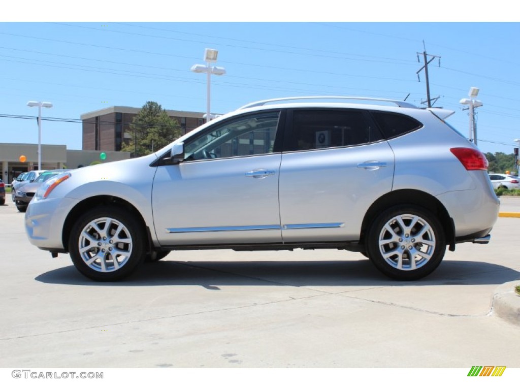 2011 Rogue SL - Silver Ice Metallic / Gray photo #5
