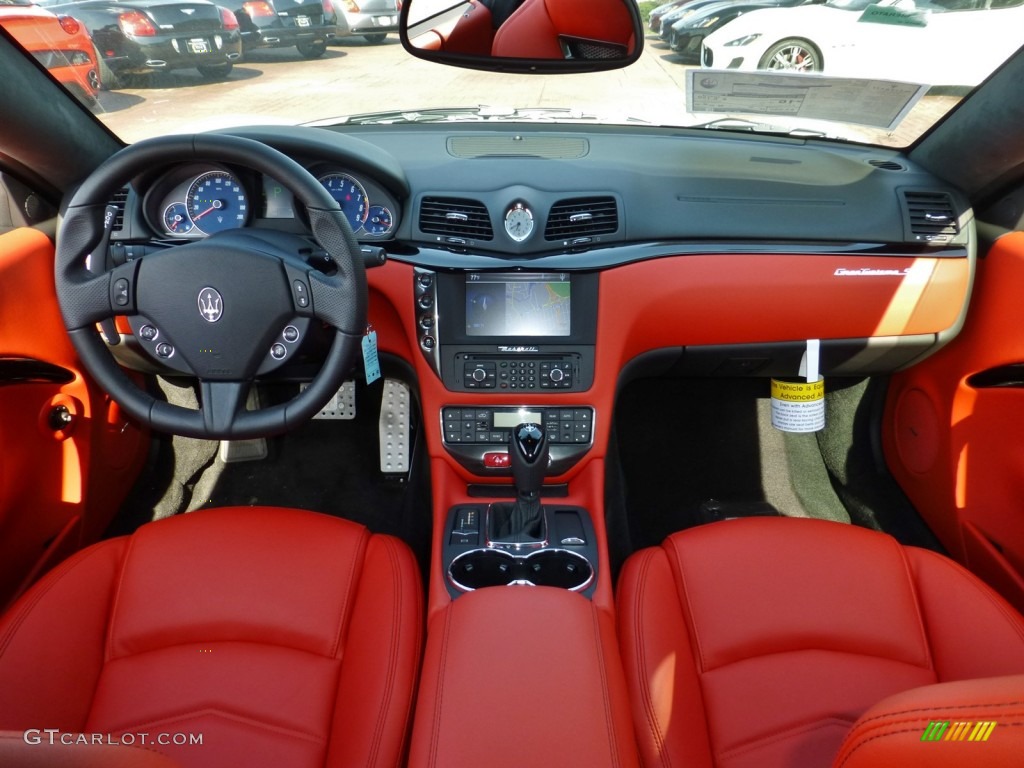 2013 Maserati GranTurismo Sport Coupe Rosso Corallo Dashboard Photo #80113316