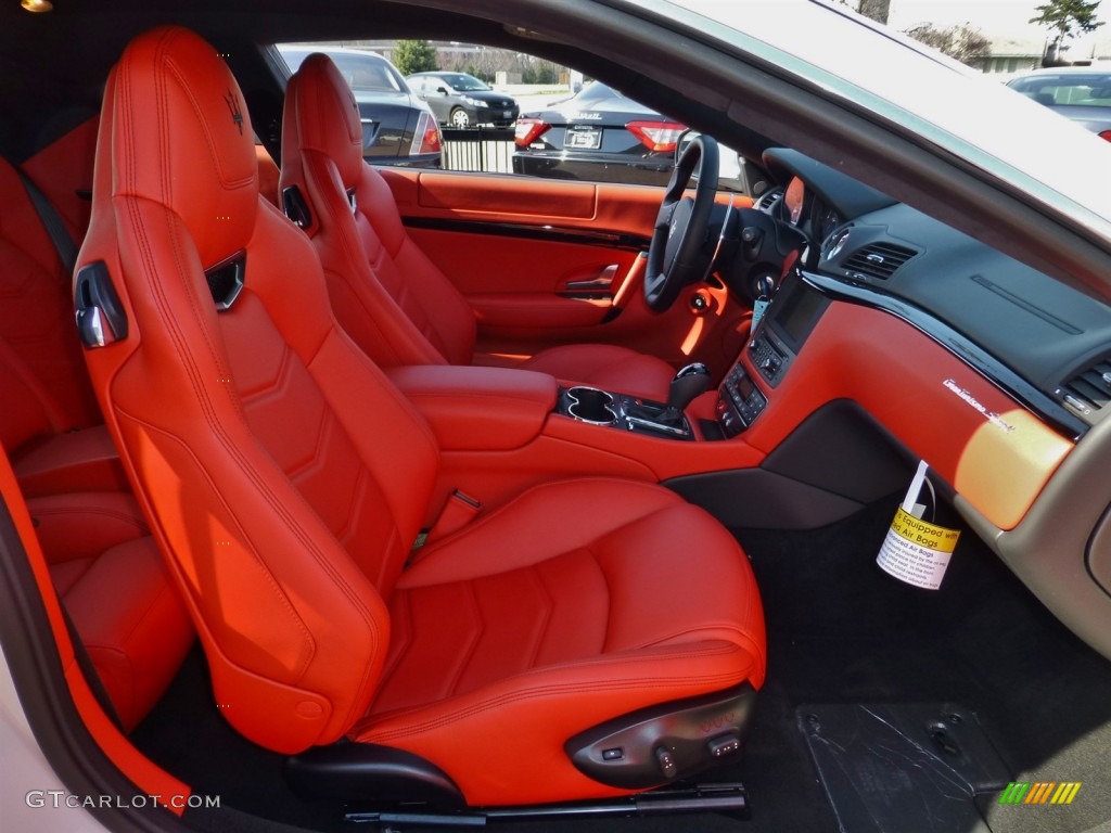 Rosso Corallo Interior 2013 Maserati GranTurismo Sport Coupe Photo #80113500