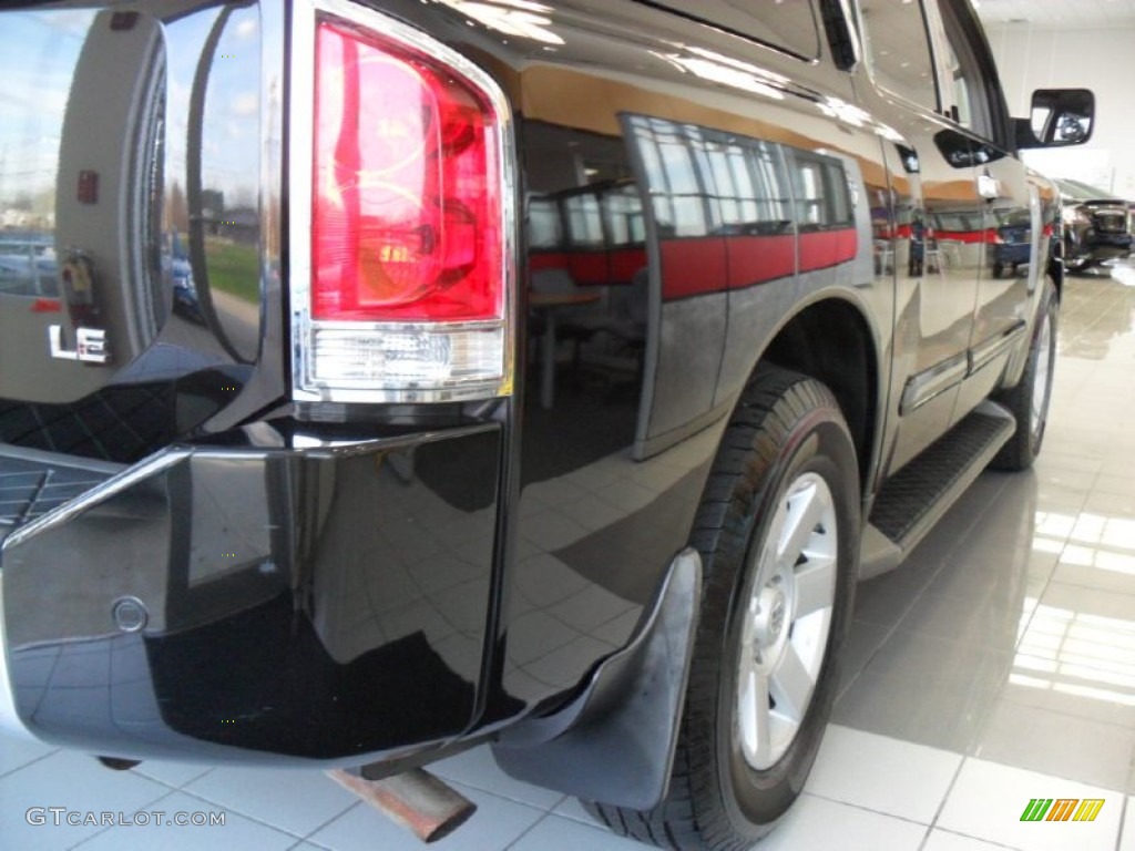 2004 Armada LE 4x4 - Galaxy Metallic / Graphite/Titanium photo #8
