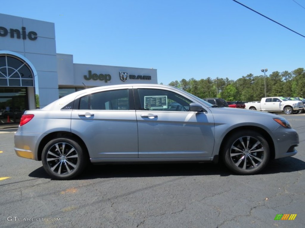 Billet Silver Metallic 2013 Chrysler 200 Touring Sedan Exterior Photo #80118842