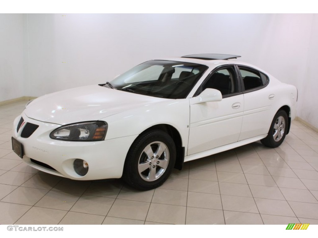 2008 Grand Prix Sedan - Ivory White / Ebony photo #3