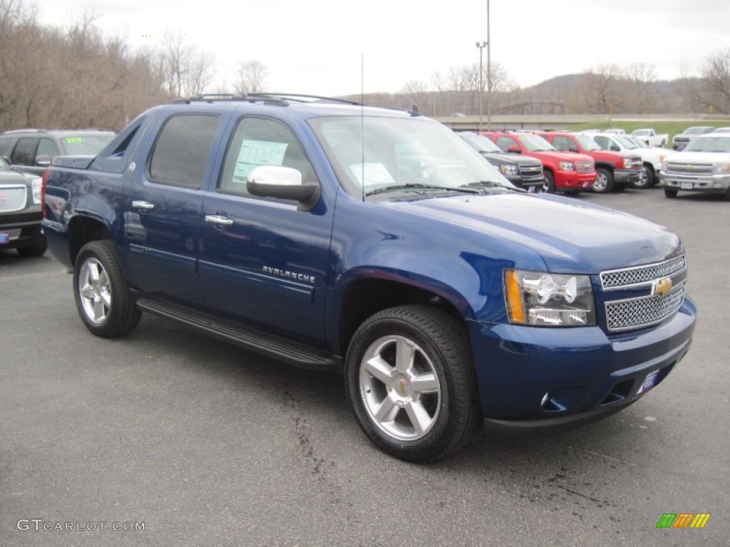 Blue Topaz Metallic 2013 Chevrolet Avalanche LT 4x4 Black Diamond Edition Exterior Photo #80120252