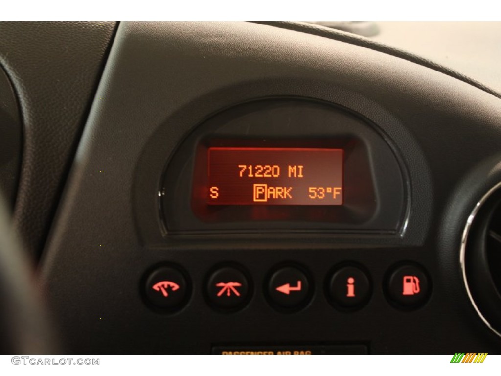 2008 Grand Prix Sedan - Ivory White / Ebony photo #11