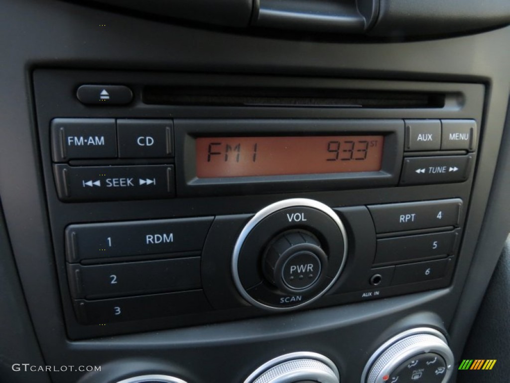2013 Nissan 370Z Sport Coupe Audio System Photo #80120400