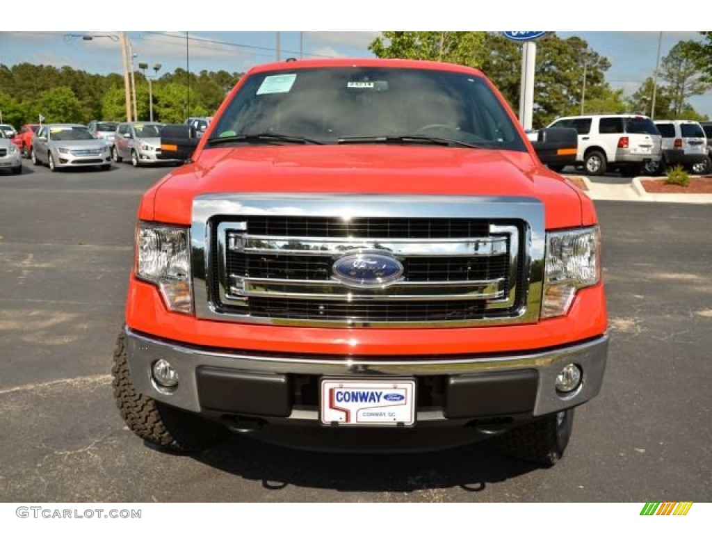 2013 F150 XLT Regular Cab 4x4 - Race Red / Steel Gray photo #2