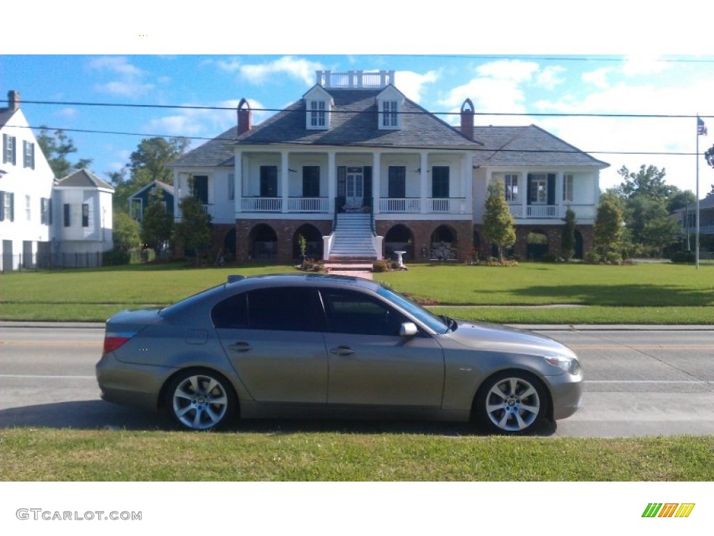 Amethyst Grey Metallic BMW 5 Series