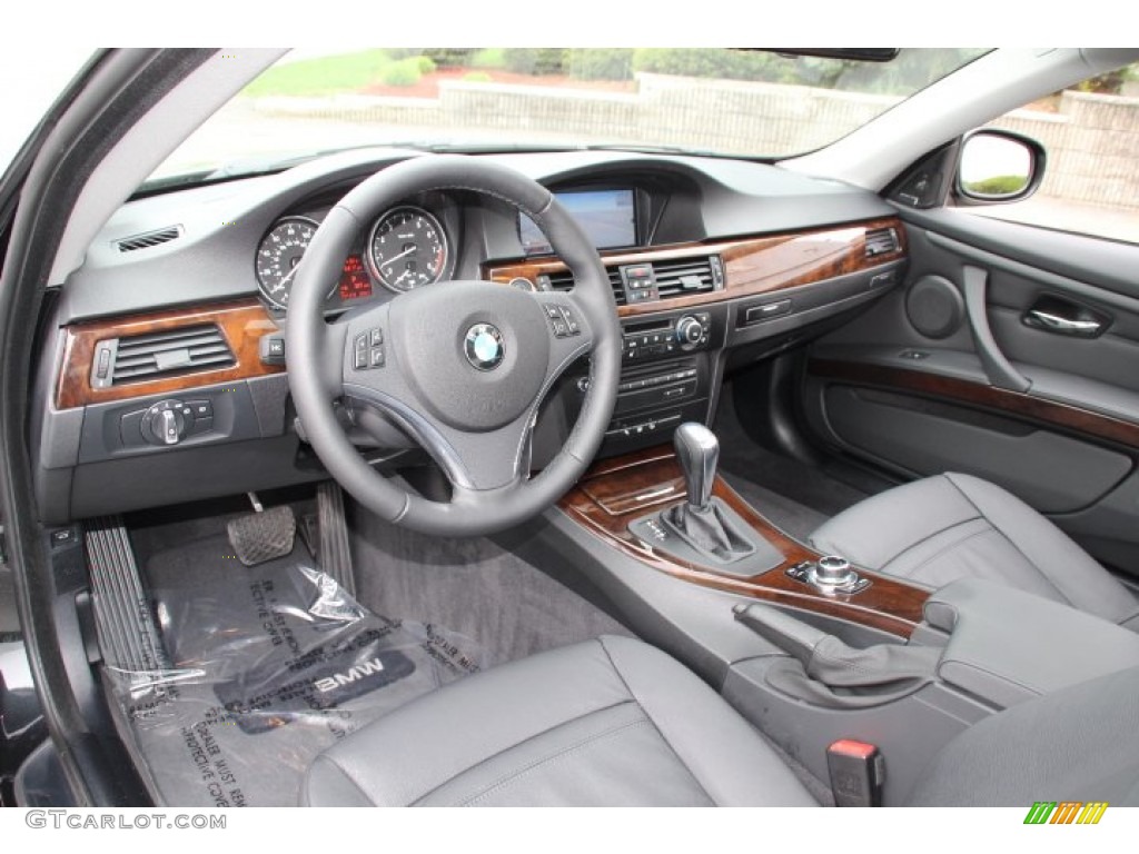 Black Interior 2013 BMW 3 Series 328i xDrive Coupe Photo #80125071