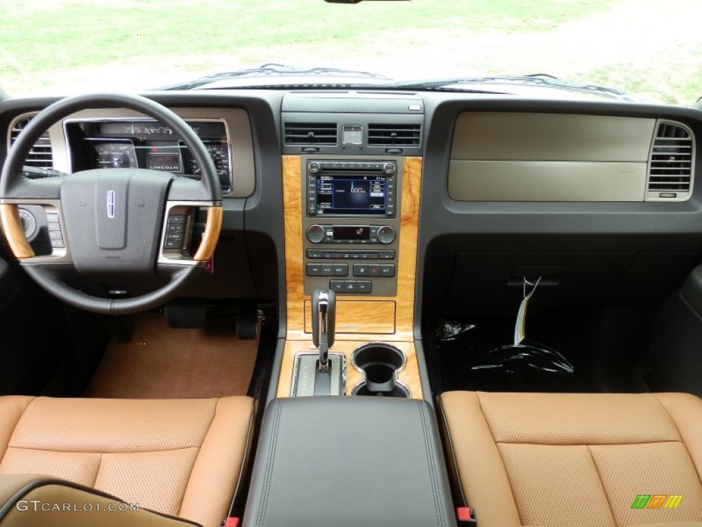 2013 Lincoln Navigator L Monochrome Limited Edition 4x4 Dashboard Photos