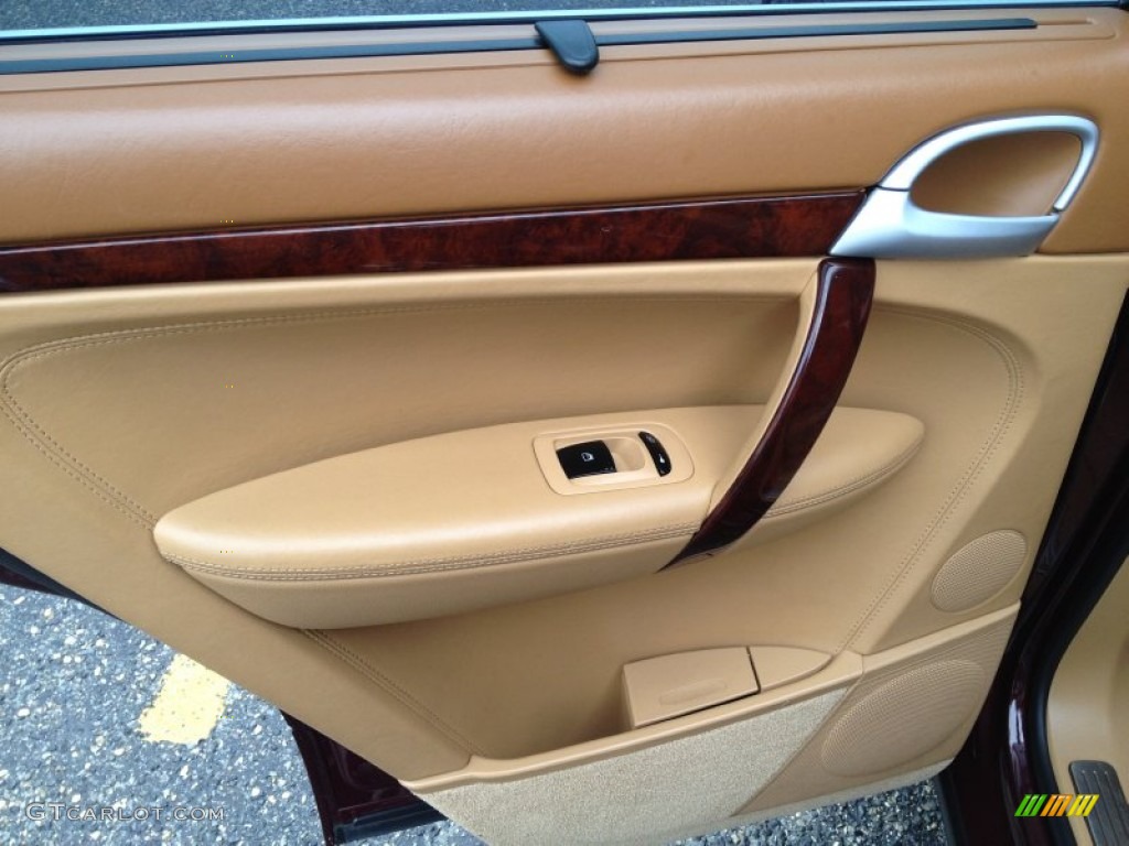 2006 Porsche Cayenne S Havanna/Sand Beige Door Panel Photo #80126657