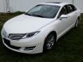 White Platinum - MKZ 3.7L V6 AWD Photo No. 1