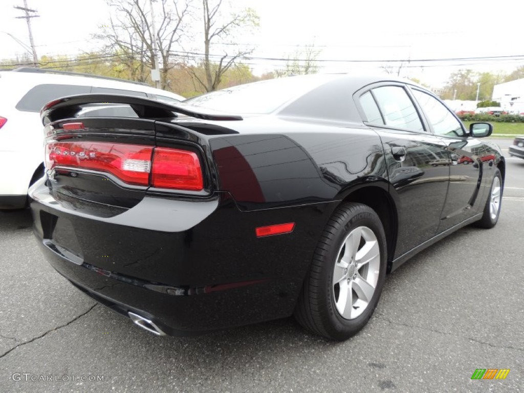 2012 Charger SE - Pitch Black / Black photo #6