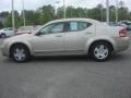 2009 Light Sandstone Metallic Dodge Avenger SE  photo #3