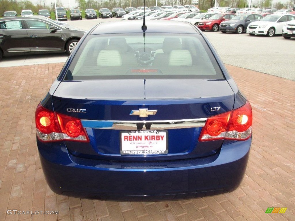 2013 Cruze LTZ - Blue Topaz Metallic / Cocoa/Light Neutral photo #14