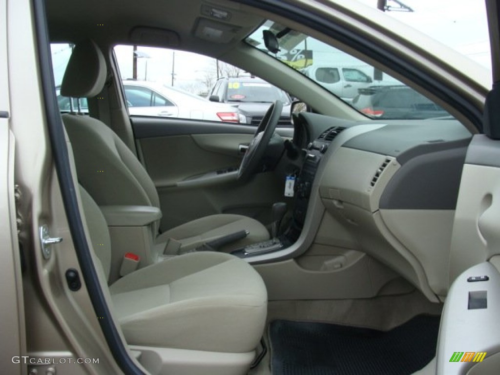 2010 Corolla LE - Desert Sand Metallic / Bisque photo #8