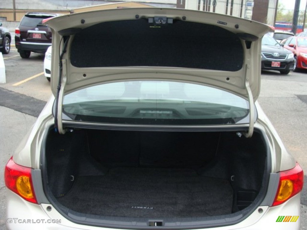 2010 Corolla LE - Desert Sand Metallic / Bisque photo #13
