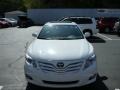 Super White - Camry XLE Photo No. 13