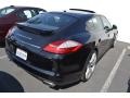 Black - Panamera V6 Photo No. 3