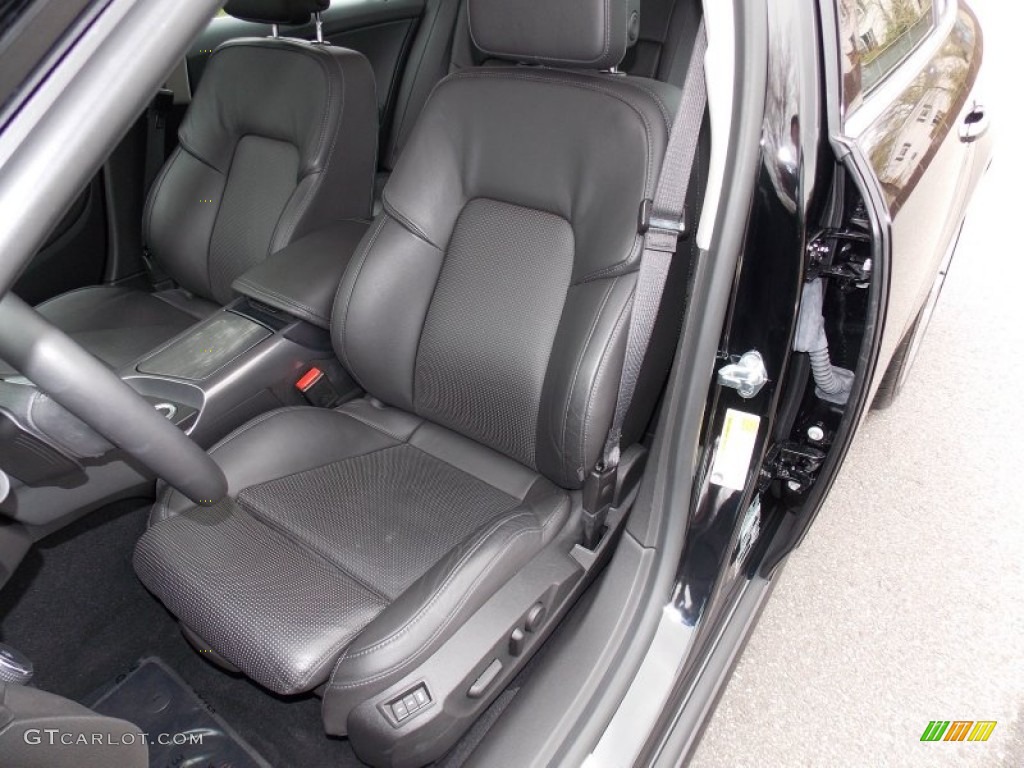 Jet Black Interior 2011 Saab 9-5 Aero XWD Sedan Photo #80133657