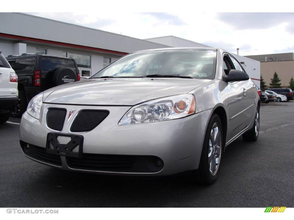 Liquid Silver Metallic Pontiac G6