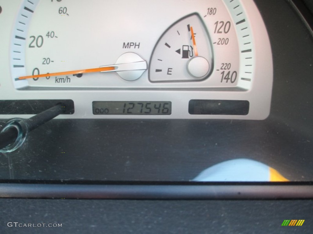 2003 Camry SE - Lunar Mist Metallic / Dark Charcoal photo #14
