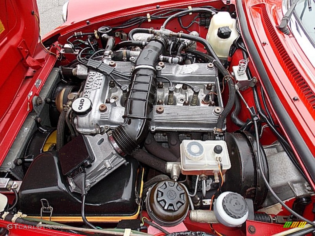 1991 Alfa Romeo Spider 2000 2.0 Liter DOHC 8-Valve 4 Cylinder Engine Photo #80134420