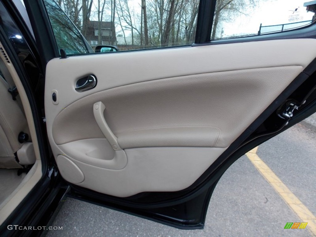 2004 Saab 9-5 Arc Sport Wagon Door Panel Photos