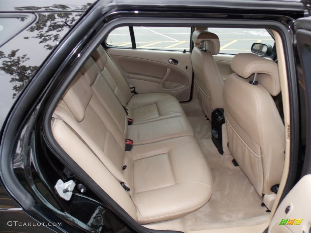 2004 Saab 9-5 Arc Sport Wagon Rear Seat Photos