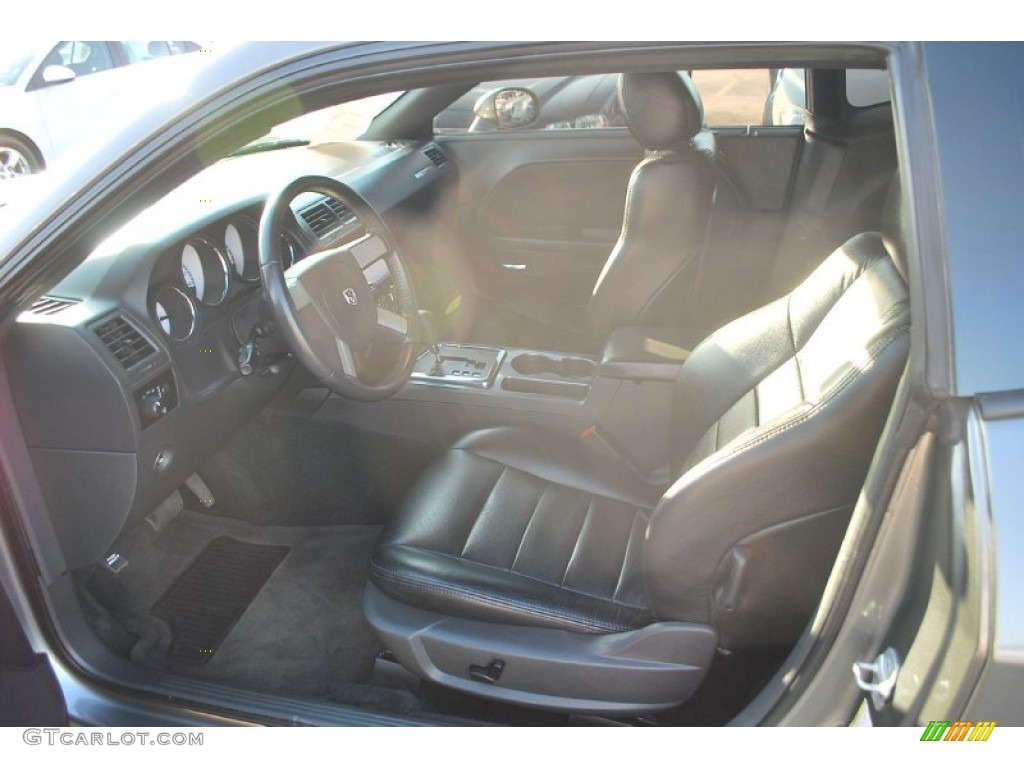 2010 Challenger SE - Dark Titanium Metallic / Dark Slate Gray photo #14