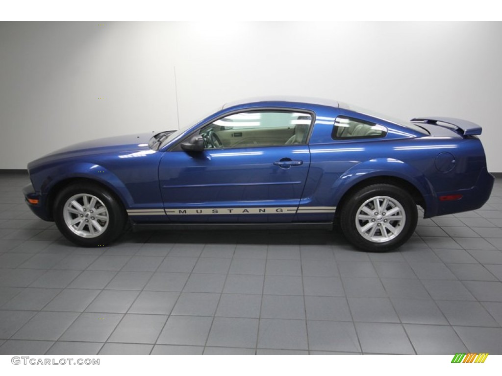 2006 Mustang V6 Deluxe Coupe - Vista Blue Metallic / Light Parchment photo #2