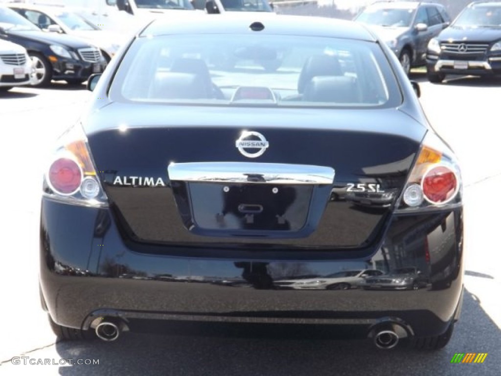 2012 Altima 2.5 SL - Super Black / Charcoal photo #4