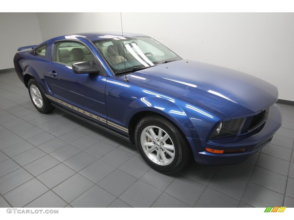 2006 Mustang V6 Deluxe Coupe - Vista Blue Metallic / Light Parchment photo #9
