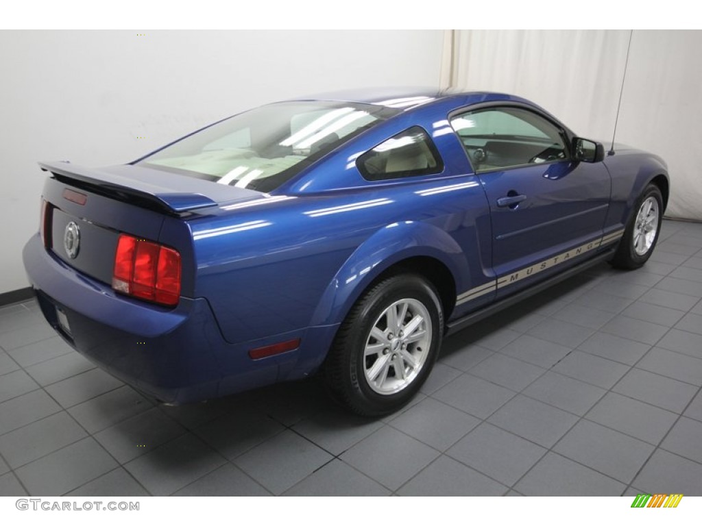 2006 Mustang V6 Deluxe Coupe - Vista Blue Metallic / Light Parchment photo #11