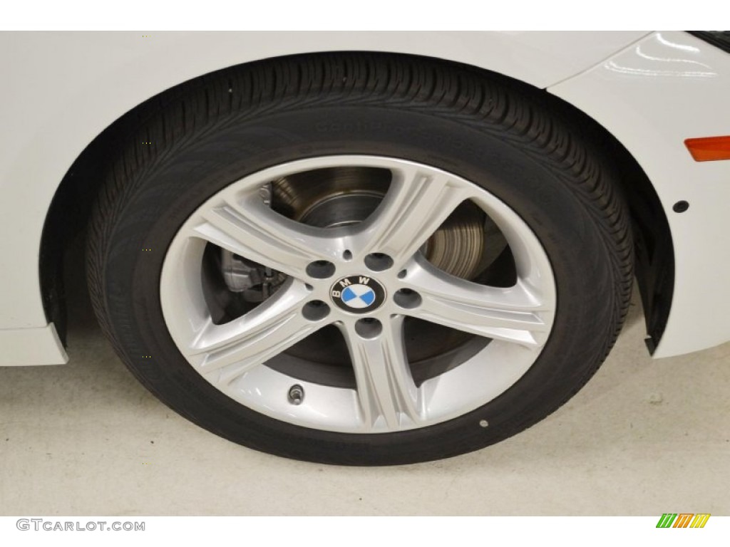 2013 3 Series 328i Sedan - Alpine White / Black photo #3